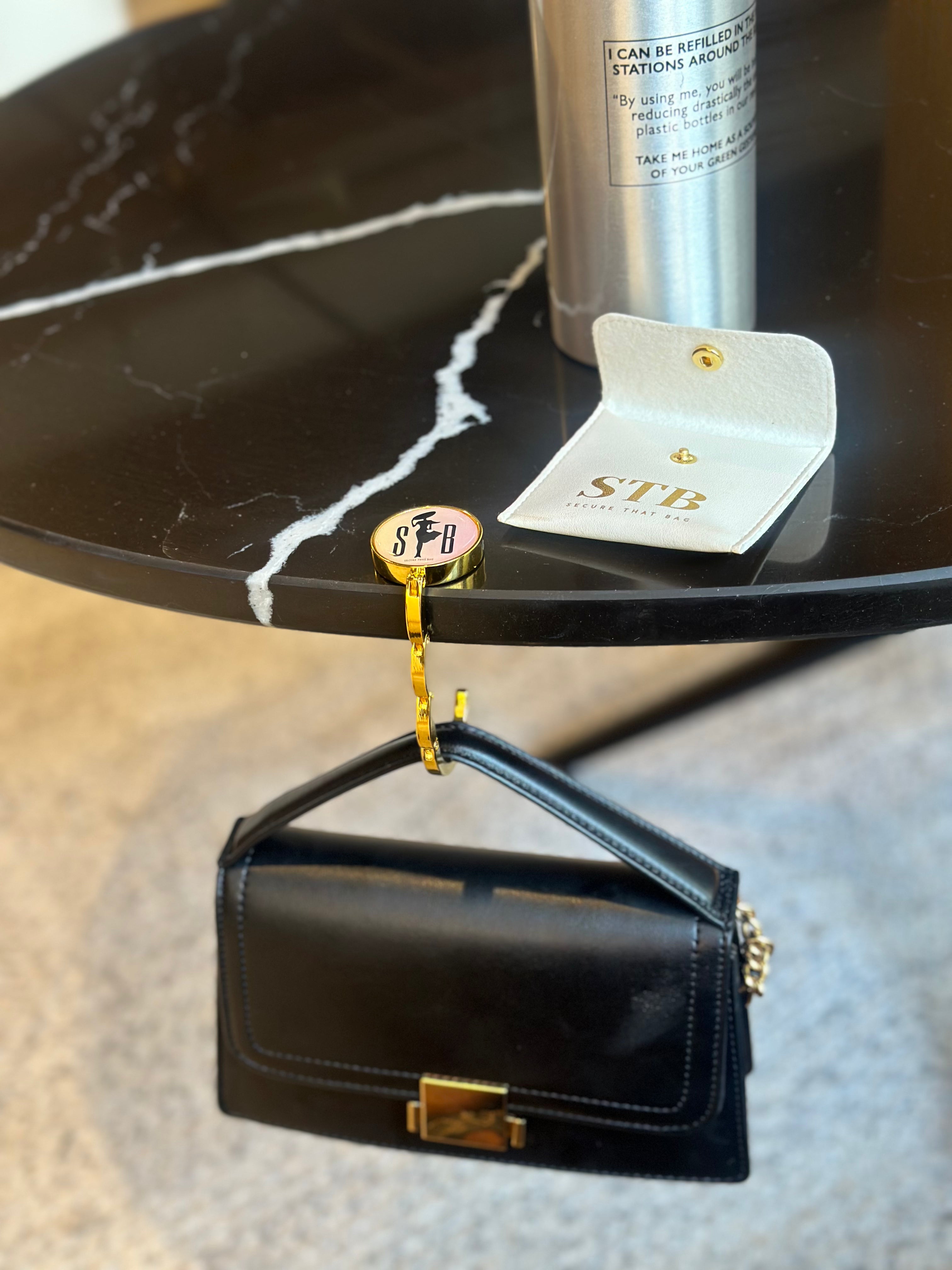 The Valet – Gold